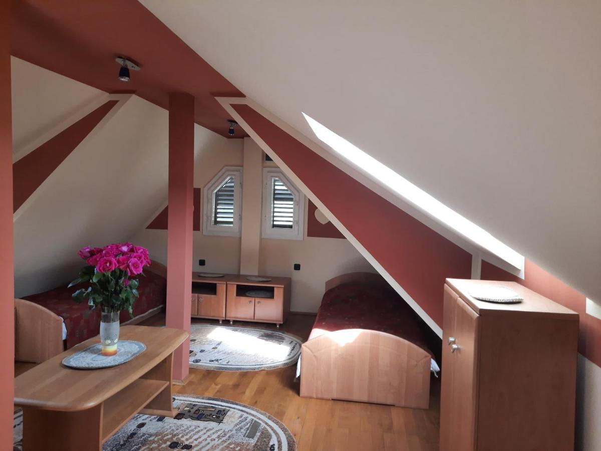 Antal Apartmans Lunca De Sus Kulcsoshaz Gyimesfelsolok エクステリア 写真